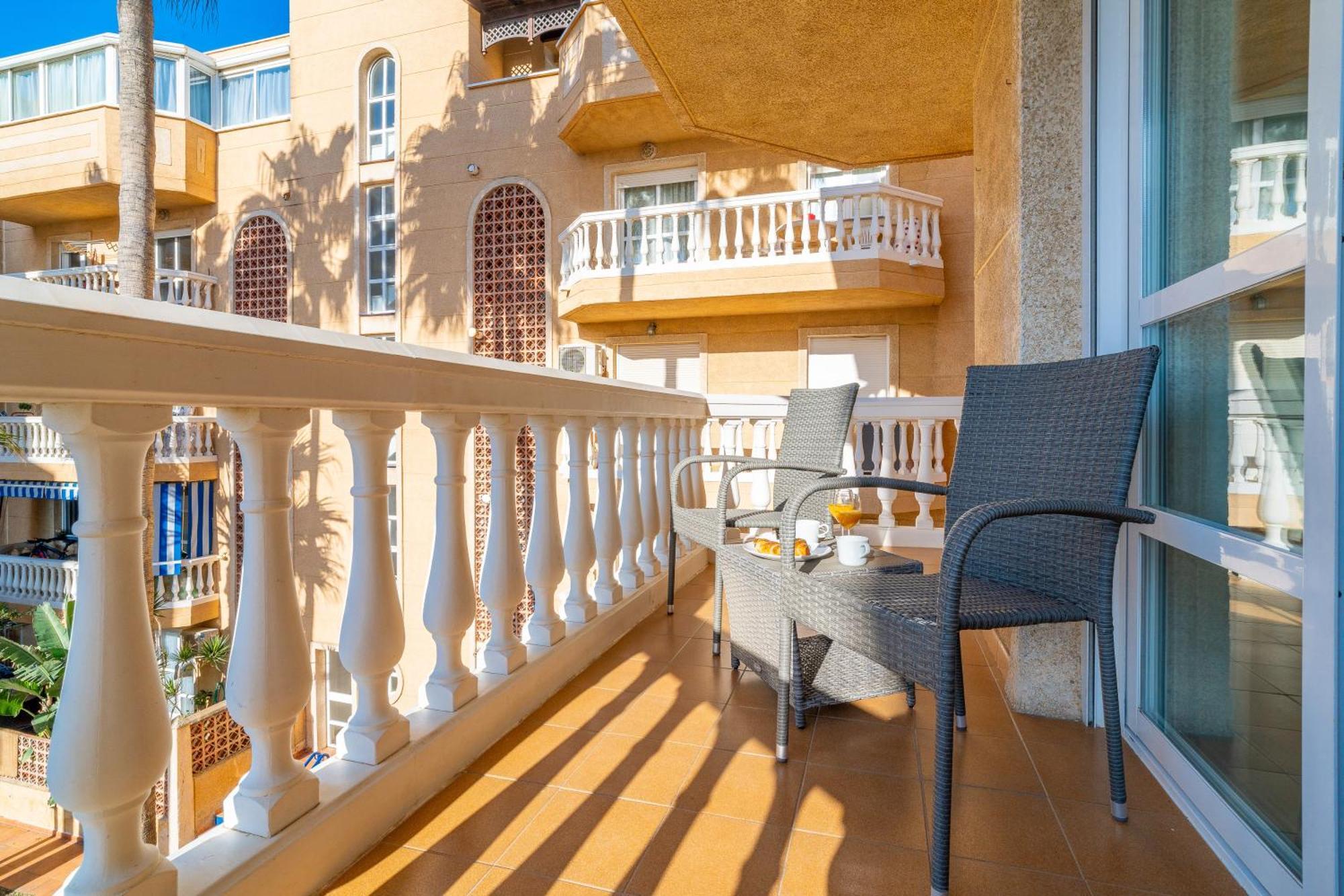 Casa Playa Guadalmar, Beautiful Apartment In Front Of The Sea, Wifi, Ac, Smart Tv, Private Parking Μάλαγα Εξωτερικό φωτογραφία